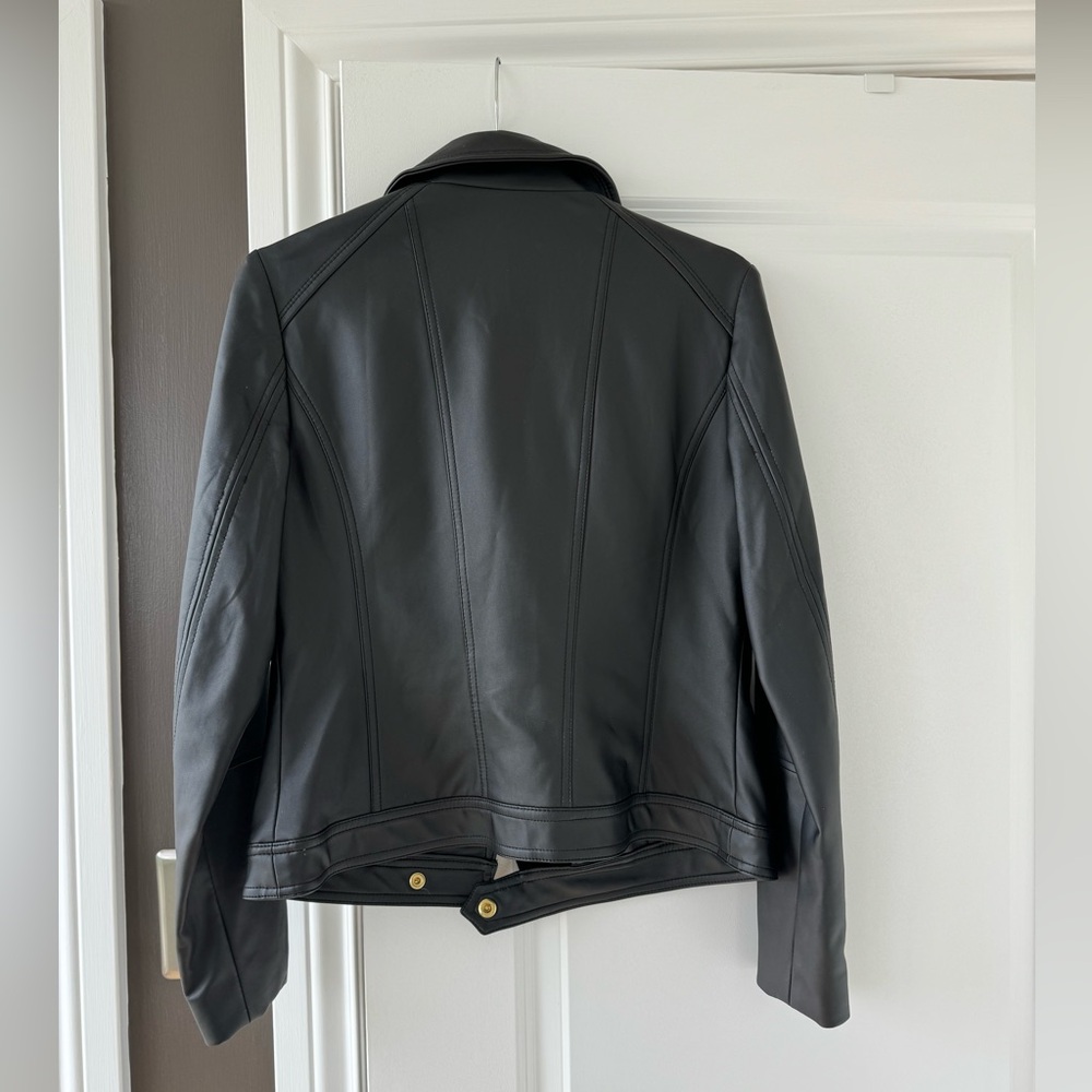 Leather jacket - Picture 2 of 2
